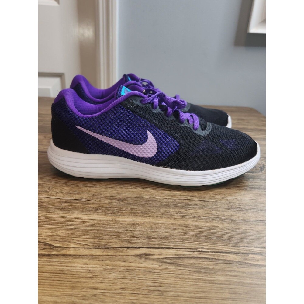 Nike Women's Revolution 3 Running Shoes. Black/Purple; Size US 11